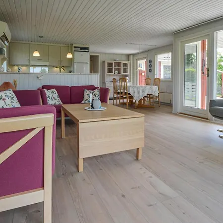 Beautiful In With Kitchen Casa de Férias Hemmet